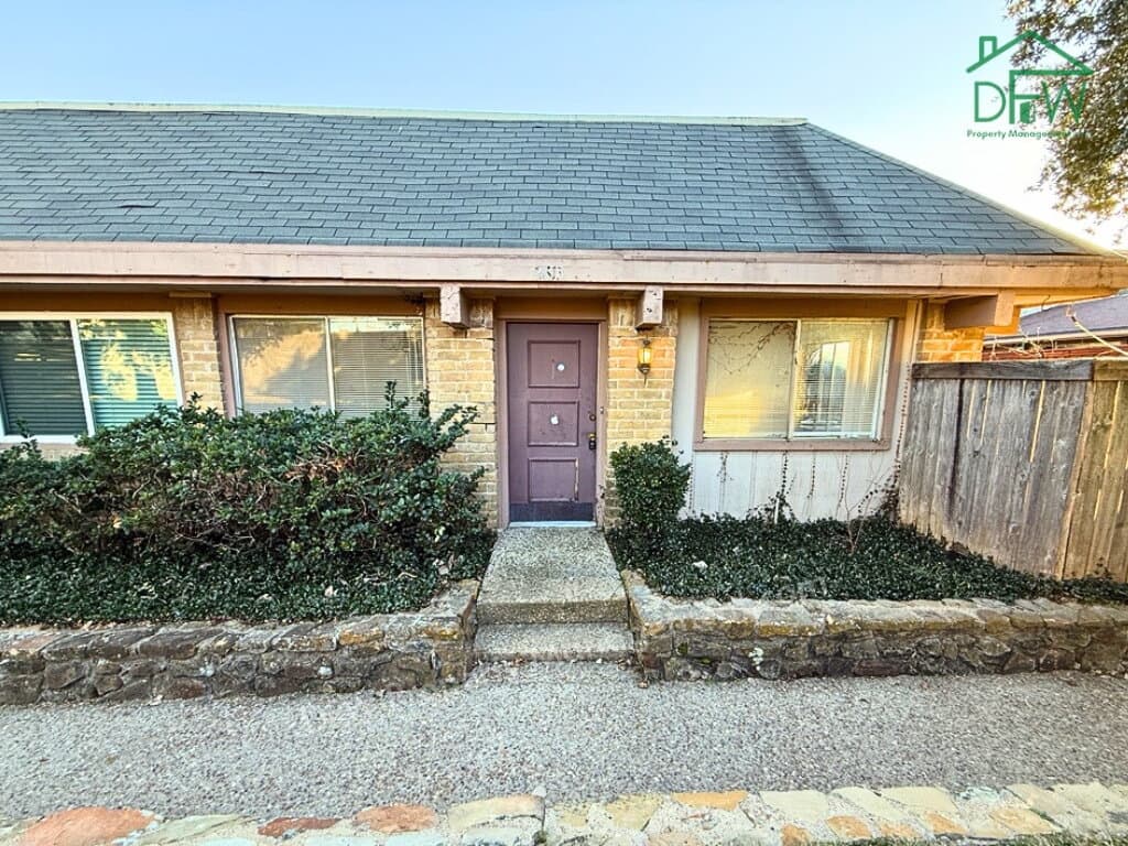 2613 Amherst Ct, Irving