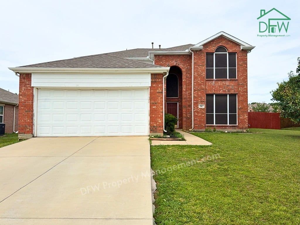 2805 Crater Lake Ln, Denton