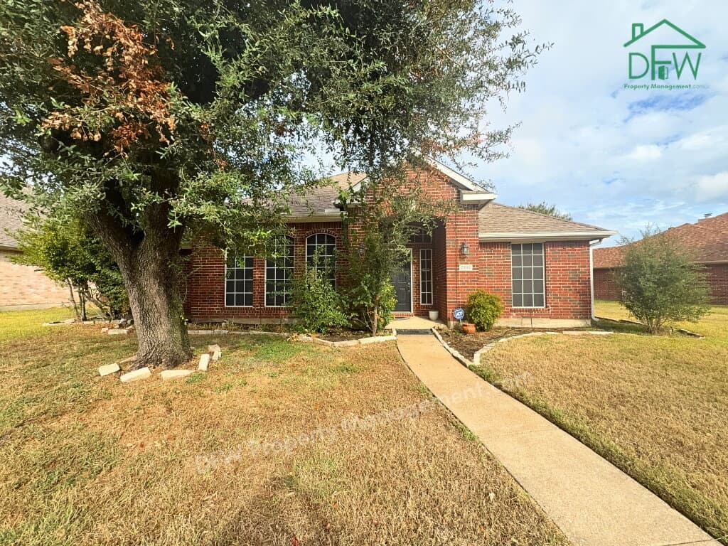 2818 Pecan Meadow Dr, Garland