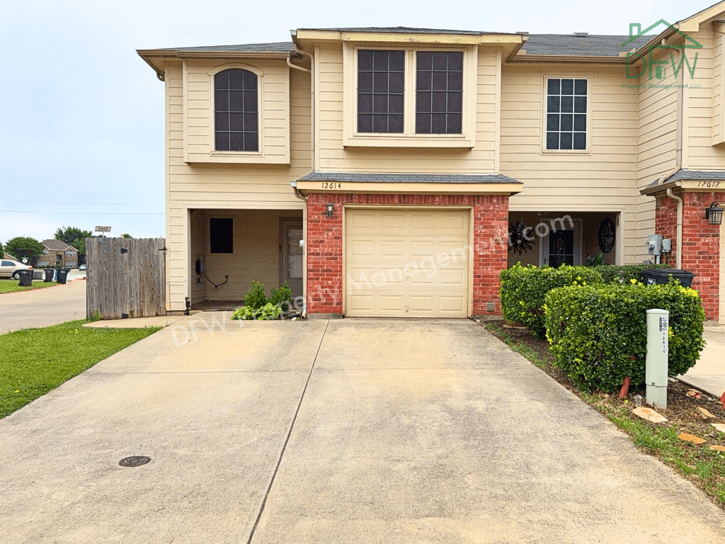 12614 Oceanside Dr, Euless