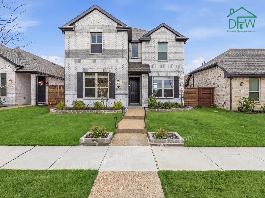 1908 Twisted Tree Ln, Mesquite