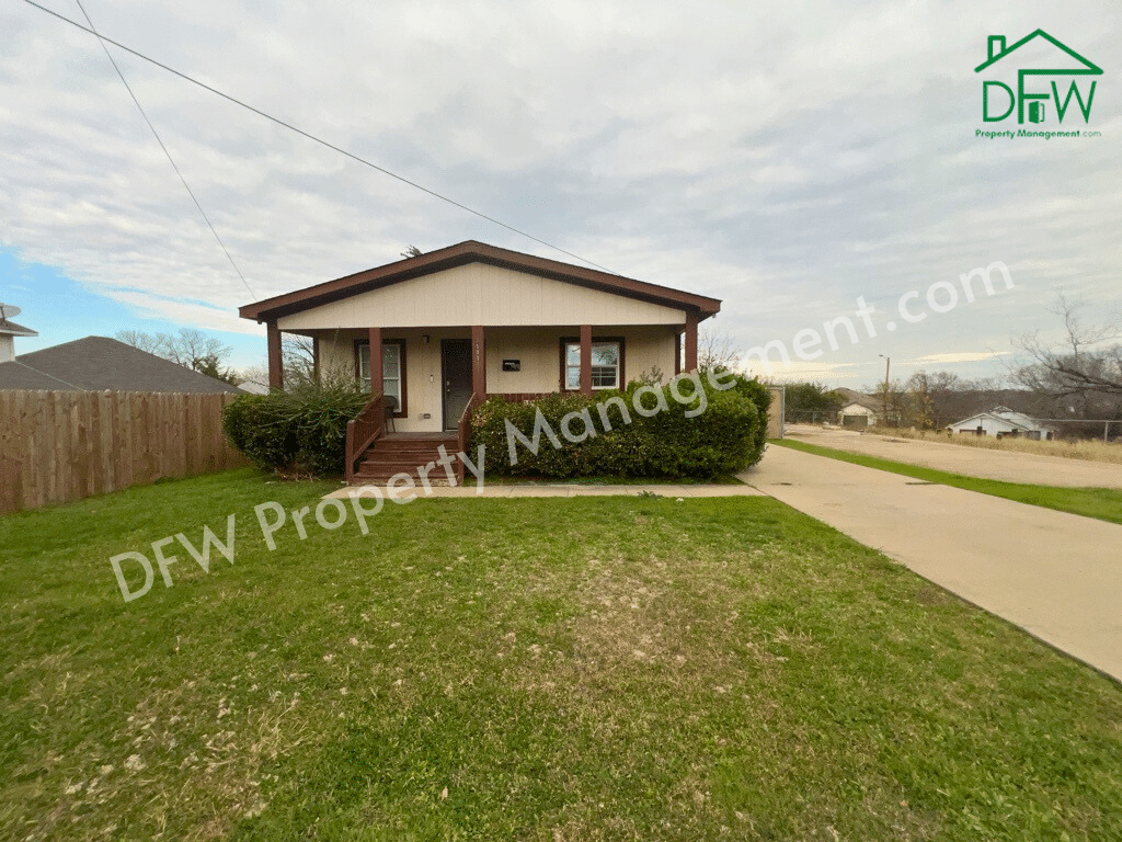 Charming 3bedroom, 2bathroom home in the heart of Dallas 2511